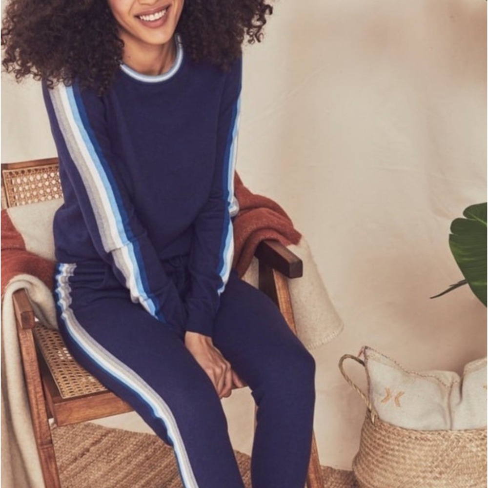 Faherty Vintage Surf Sweater Crew Neck in Blue Navy Stripe Size M